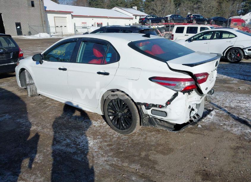 Photo 3 of 2020 Toyota Camry SE NIGHTSHADE EDITION (VIN 4T1G11AK3LU348286)