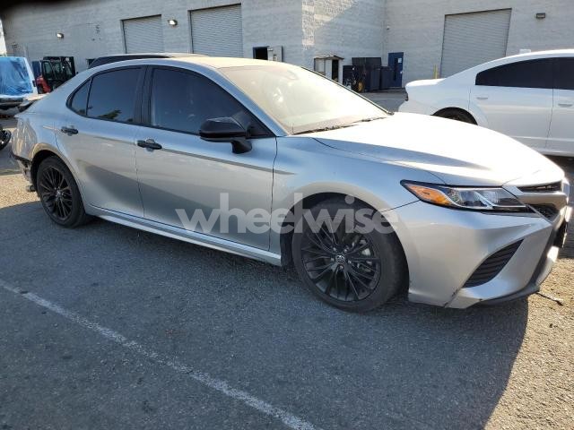 Photo 3 of 2020 TOYOTA CAMRY SE (VIN 4T1G11AK3LU348840)