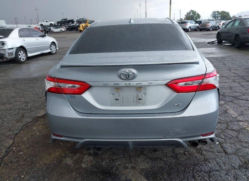 Photo 17 of 2020 Toyota Camry SE (VIN 4T1G11AK3LU350796)