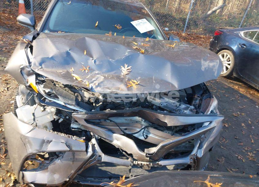 Photo 12 of 2020 Toyota Camry SE (VIN 4T1G11AK3LU359305)