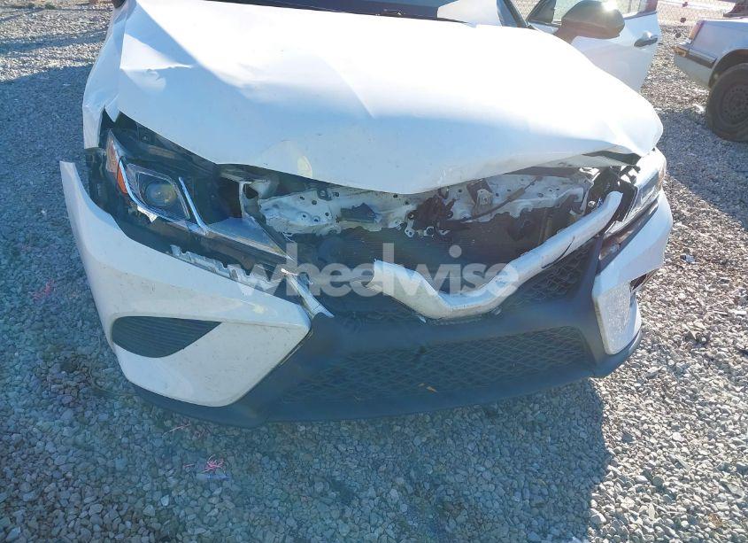 Photo 6 of 2020 Toyota Camry SE NIGHTSHADE EDITION (VIN 4T1G11AK3LU401455)