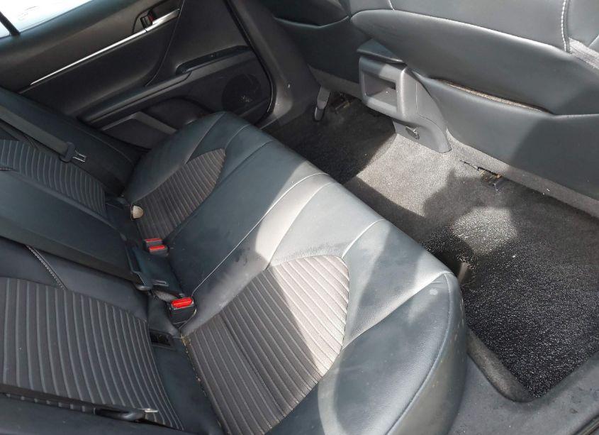 Photo 8 of 2020 Toyota Camry SE (VIN 4T1G11AK3LU867337)