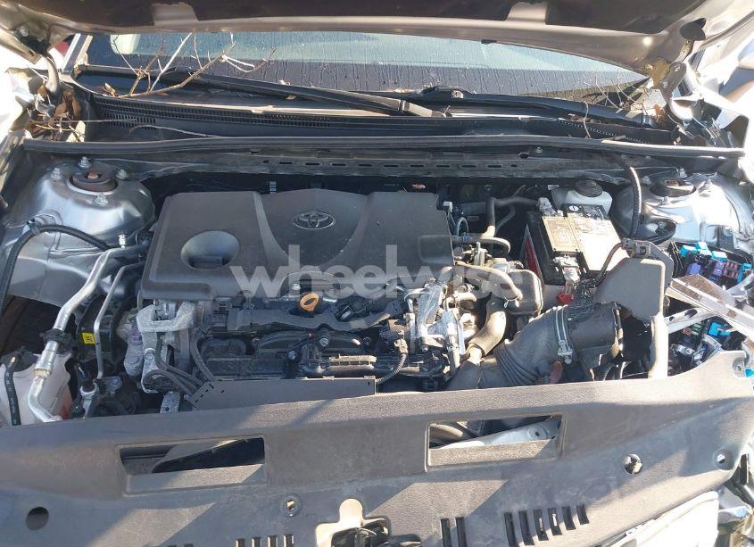 Photo 10 of 2020 Toyota Camry SE (VIN 4T1G11AK3LU875812)