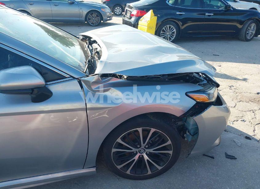 Photo 18 of 2020 Toyota Camry SE (VIN 4T1G11AK3LU875812)