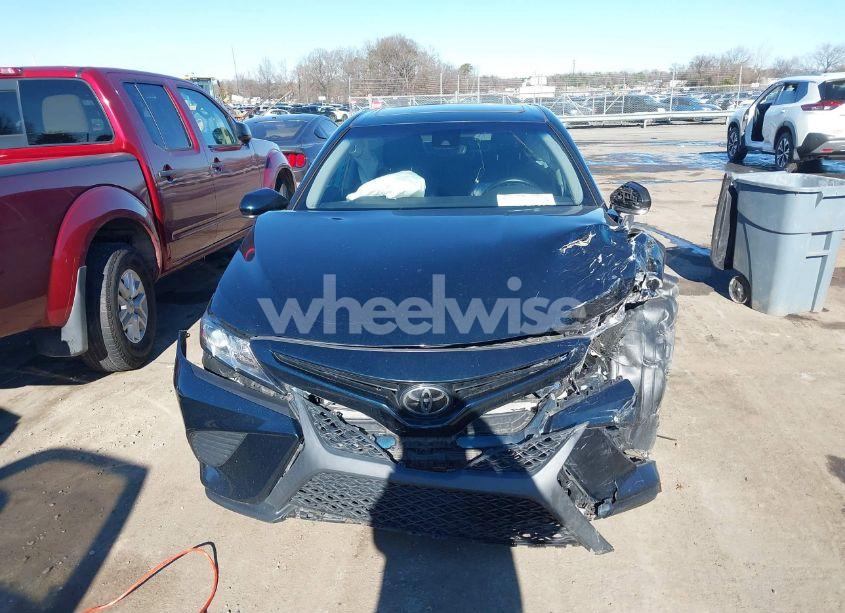 Photo 12 of 2020 Toyota Camry SE (VIN 4T1G11AK3LU908632)