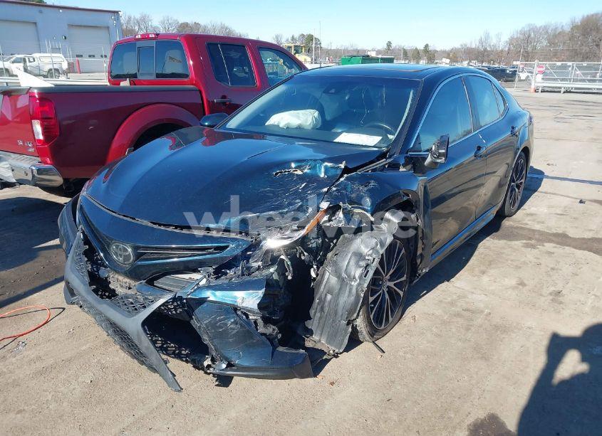 Photo 6 of 2020 Toyota Camry SE (VIN 4T1G11AK3LU908632)