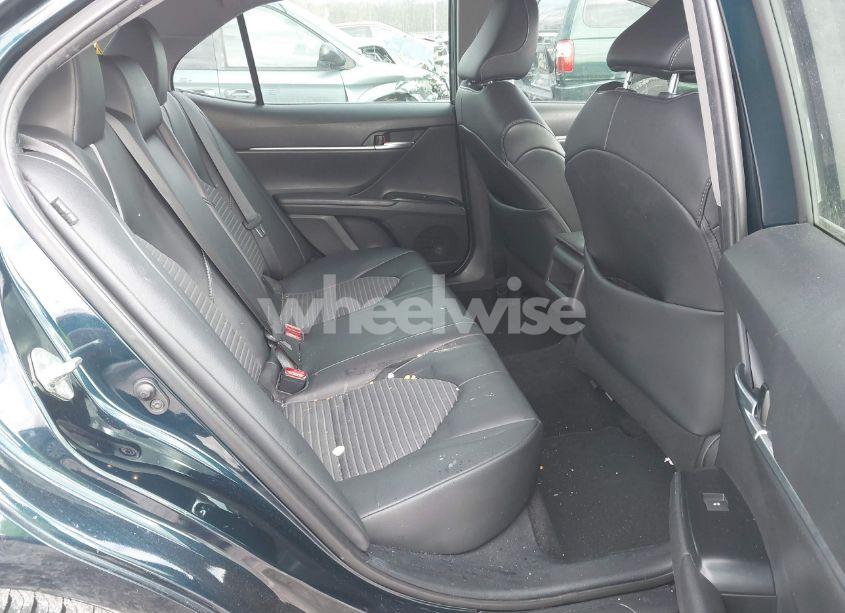 Photo 8 of 2020 Toyota Camry SE (VIN 4T1G11AK3LU944532)