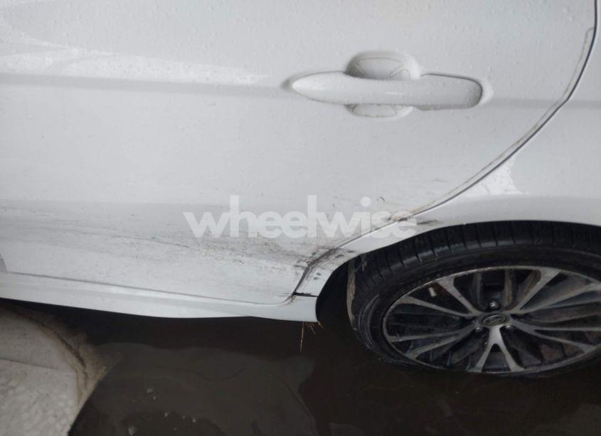 Photo 6 of 2020 Toyota Camry SE (VIN 4T1G11AK3LU986148)