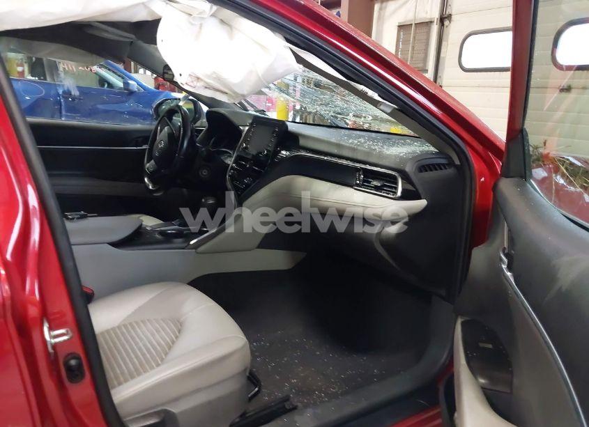 Photo 5 of 2021 Toyota Camry SE (VIN 4T1G11AK3MU407872)