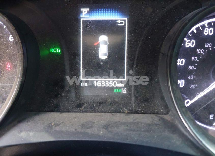 Photo 15 of 2021 Toyota Camry SE (VIN 4T1G11AK3MU410111)