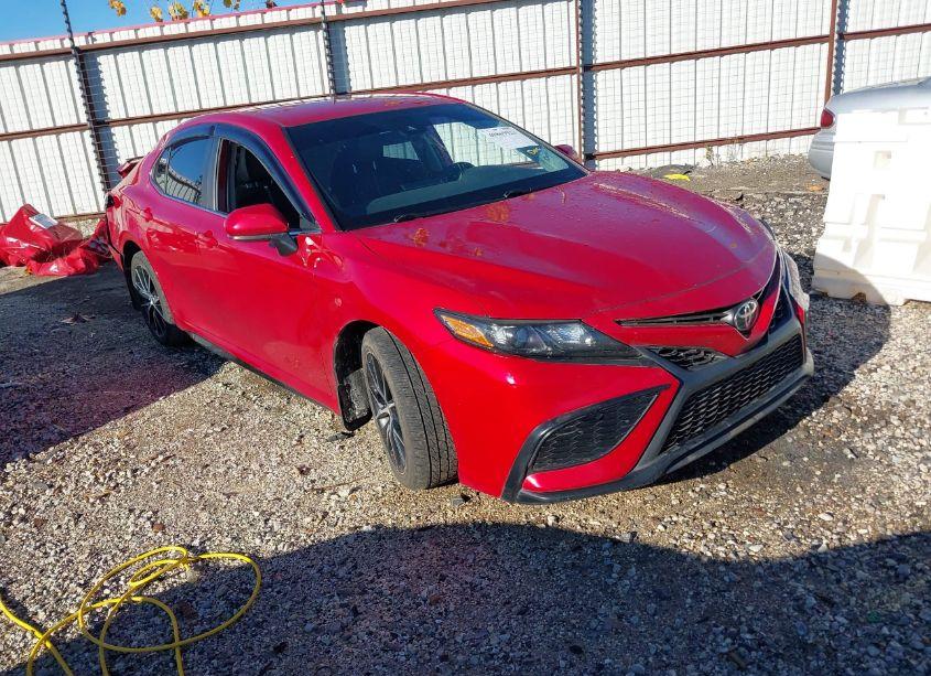 2021 Toyota Camry SE (VIN 4T1G11AK3MU417687) main photo