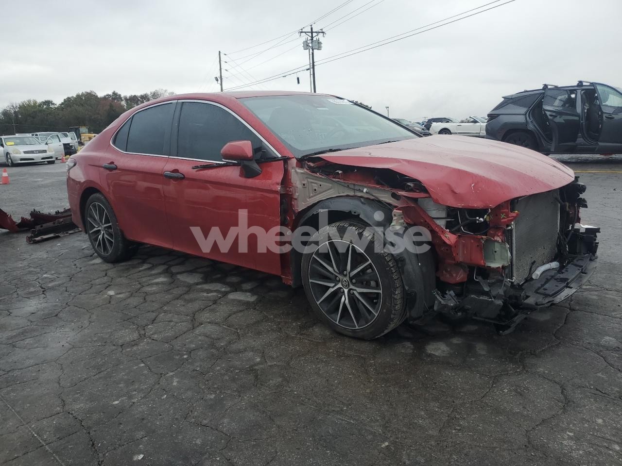 Photo 4 of 2021 TOYOTA CAMRY SE (VIN 4T1G11AK3MU432657)