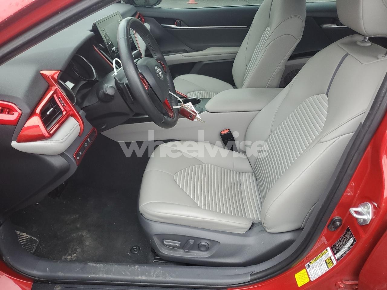 Photo 7 of 2021 TOYOTA CAMRY SE (VIN 4T1G11AK3MU432657)