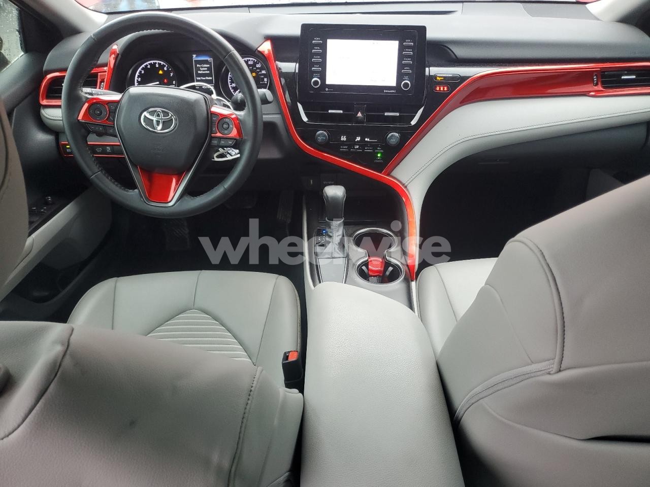 Photo 8 of 2021 TOYOTA CAMRY SE (VIN 4T1G11AK3MU432657)