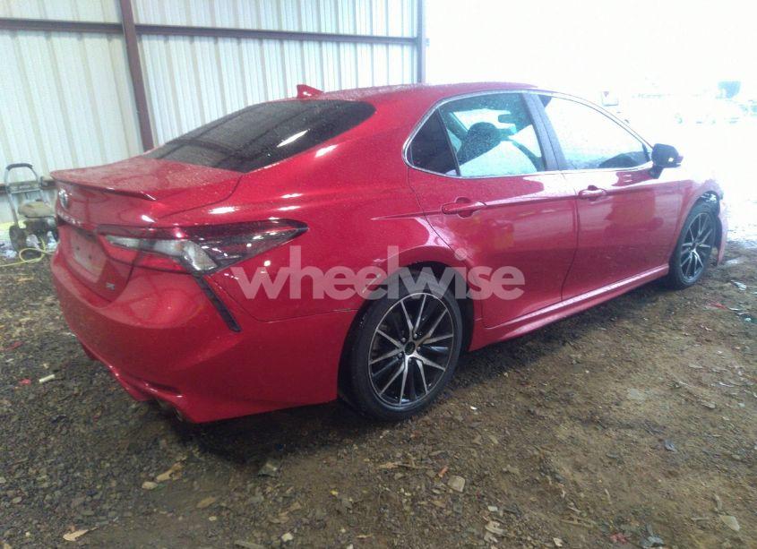 Photo 4 of 2021 Toyota Camry SE (VIN 4T1G11AK3MU453959)