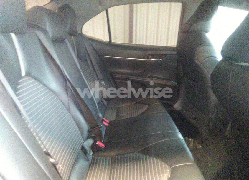 Photo 8 of 2021 Toyota Camry SE (VIN 4T1G11AK3MU453959)