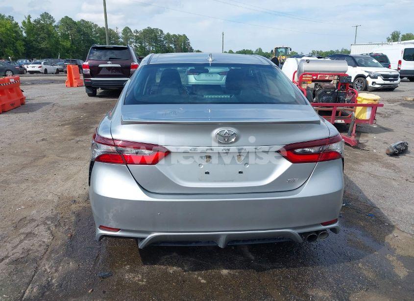 Photo 16 of 2021 Toyota Camry SE/SE NIGHTSHADE EDITION (VIN 4T1G11AK3MU479025)