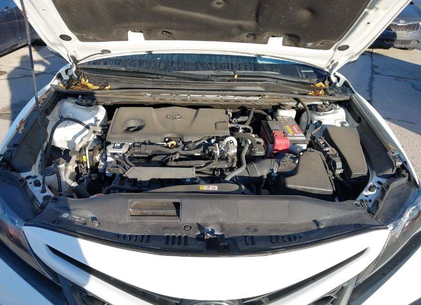 Photo 10 of 2021 Toyota Camry SE (VIN 4T1G11AK3MU493958)