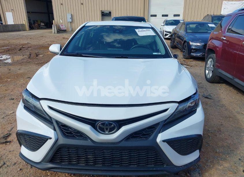 Photo 12 of 2021 Toyota Camry SE (VIN 4T1G11AK3MU513464)