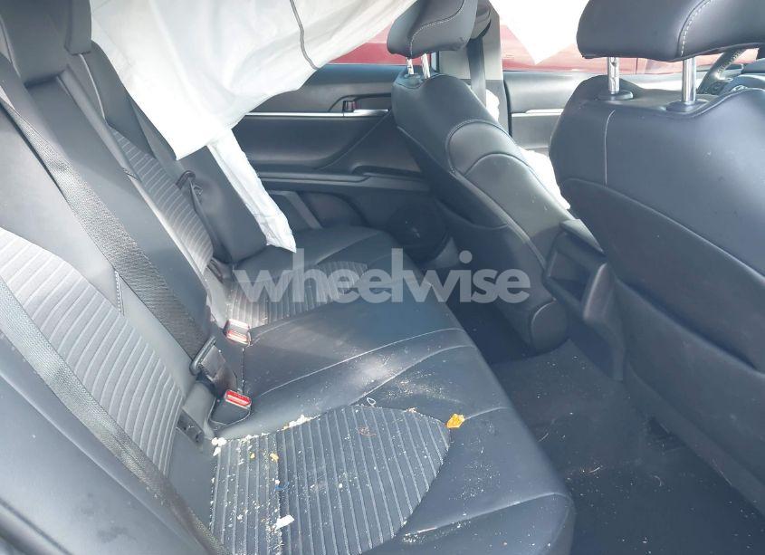 Photo 8 of 2021 Toyota Camry SE (VIN 4T1G11AK3MU513464)