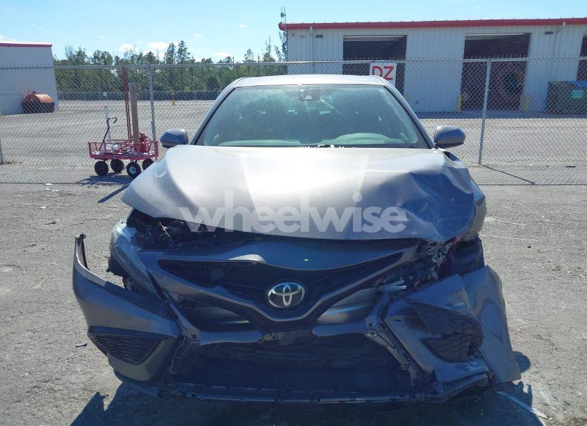 Photo 12 of 2021 Toyota Camry SE (VIN 4T1G11AK3MU527168)