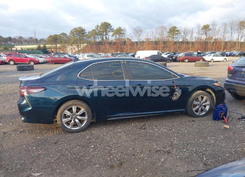 Photo 13 of 2021 Toyota Camry SE (VIN 4T1G11AK3MU553348)