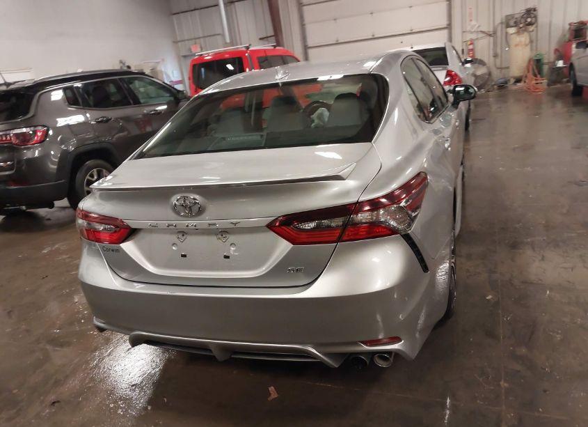 Photo 16 of 2021 Toyota Camry SE (VIN 4T1G11AK3MU593509)