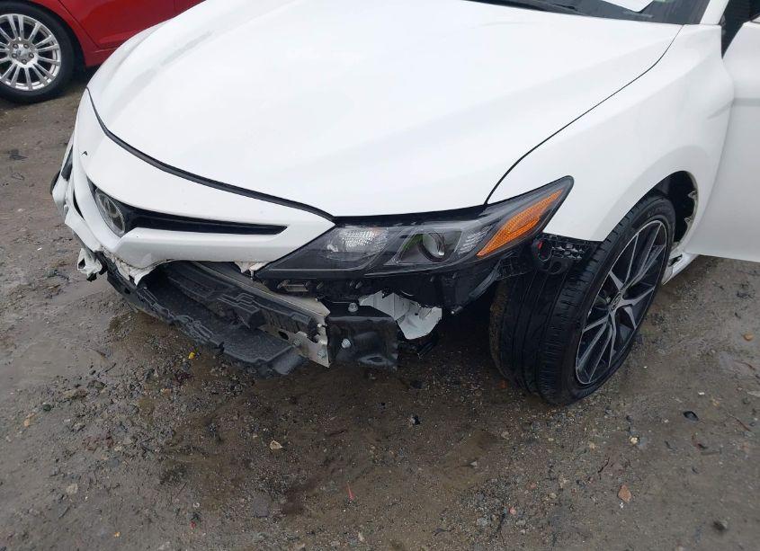 Photo 17 of 2021 Toyota Camry SE (VIN 4T1G11AK3MU610051)