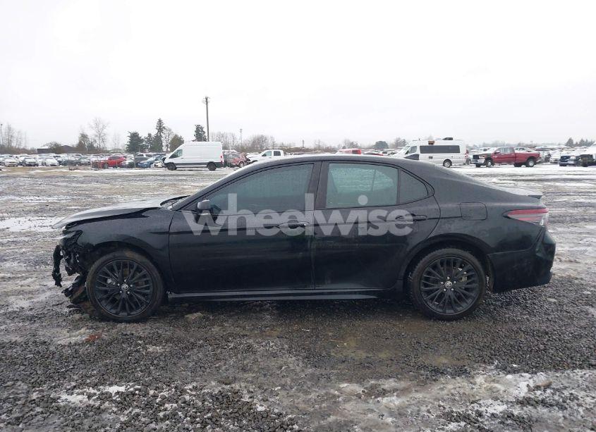 Photo 15 of 2022 Toyota Camry SE NIGHTSHADE EDITION (VIN 4T1G11AK3NU007327)