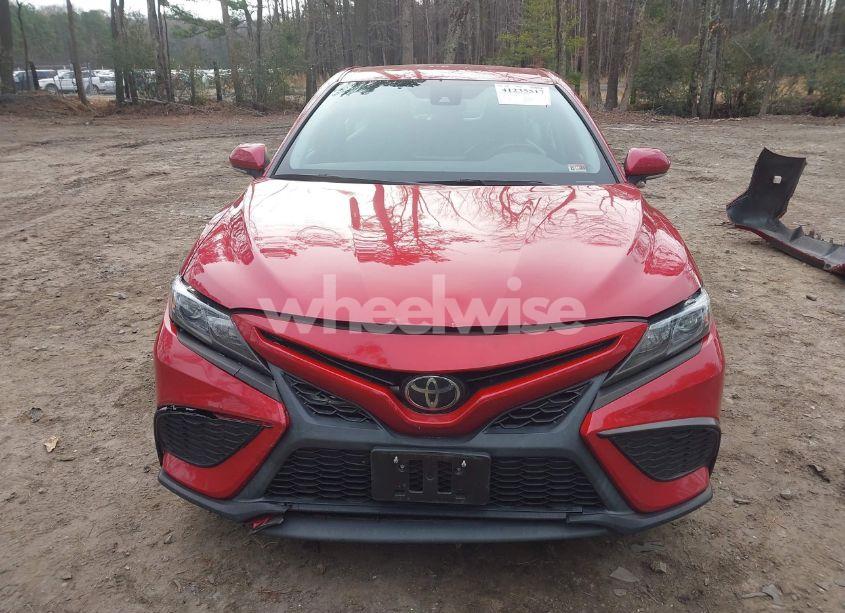 Photo 13 of 2022 Toyota Camry SE (VIN 4T1G11AK3NU019896)