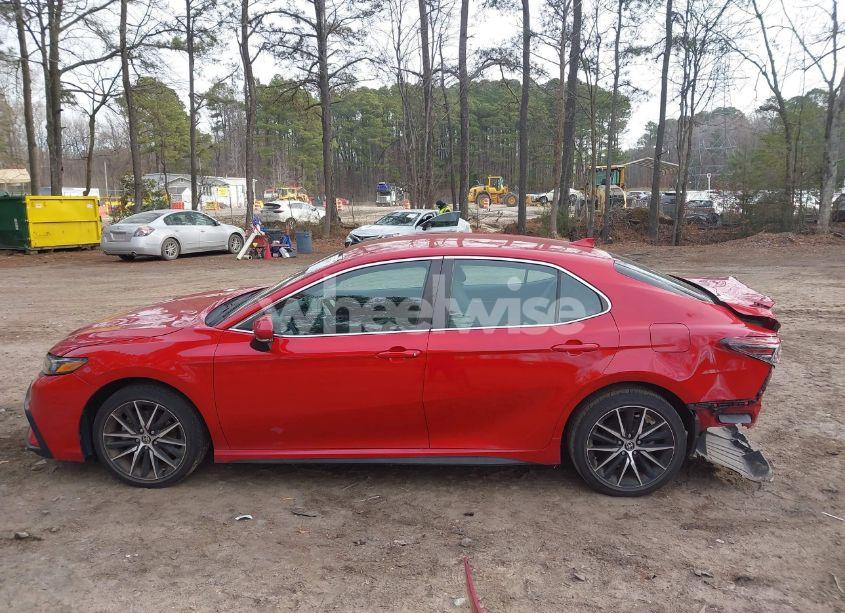 Photo 15 of 2022 Toyota Camry SE (VIN 4T1G11AK3NU019896)