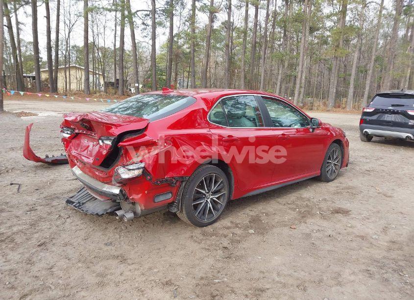 Photo 4 of 2022 Toyota Camry SE (VIN 4T1G11AK3NU019896)