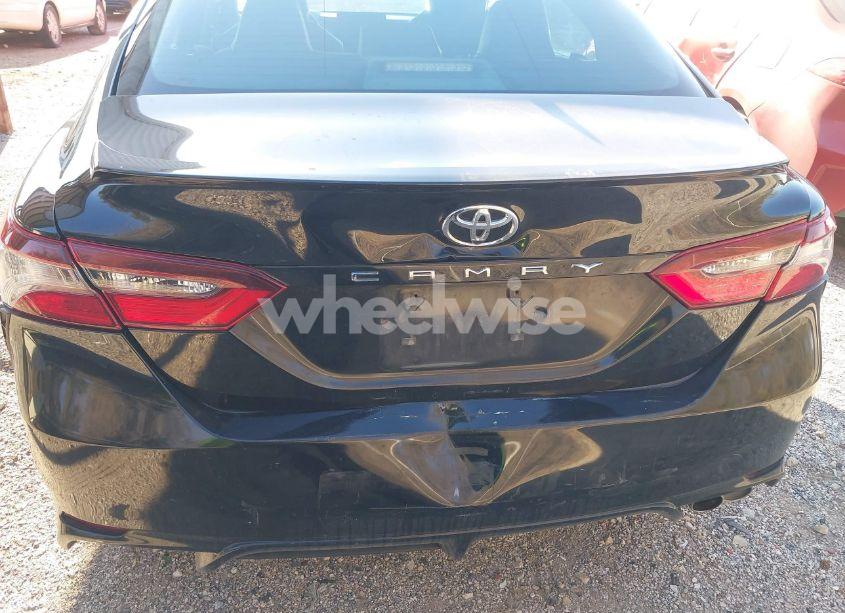 Photo 6 of 2022 Toyota Camry SE (VIN 4T1G11AK3NU049268)