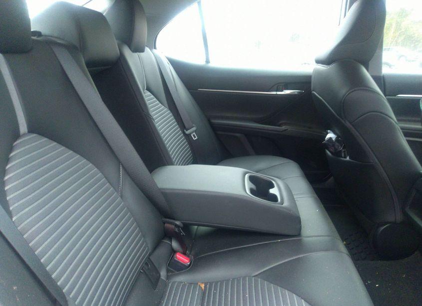Photo 8 of 2022 Toyota Camry SE NIGHTSHADE EDITION (VIN 4T1G11AK3NU063185)