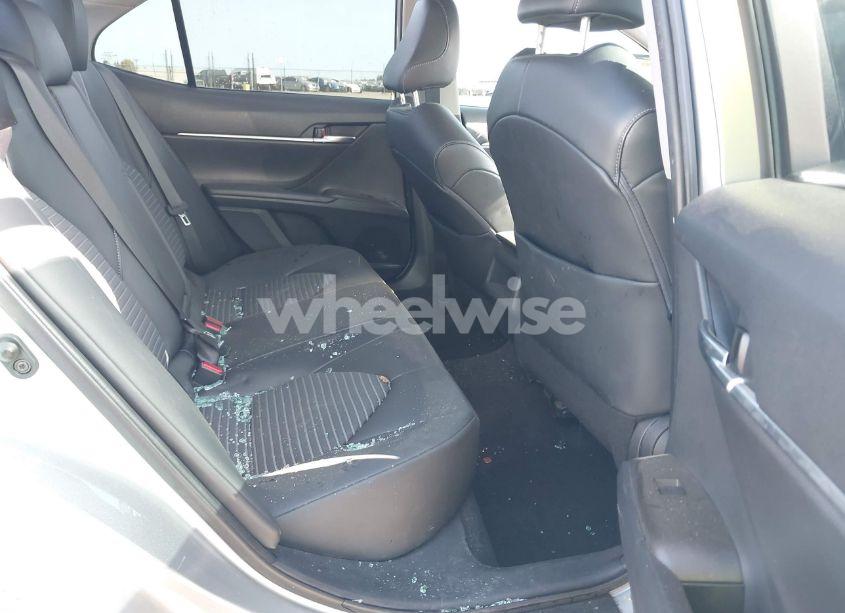 Photo 8 of 2022 Toyota Camry SE (VIN 4T1G11AK3NU638448)