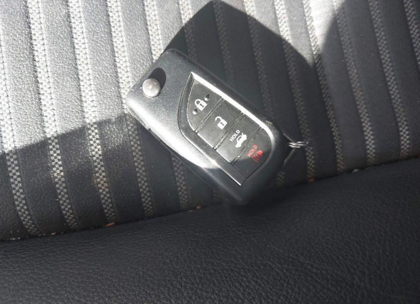 Photo 11 of 2022 Toyota Camry SE (VIN 4T1G11AK3NU644718)