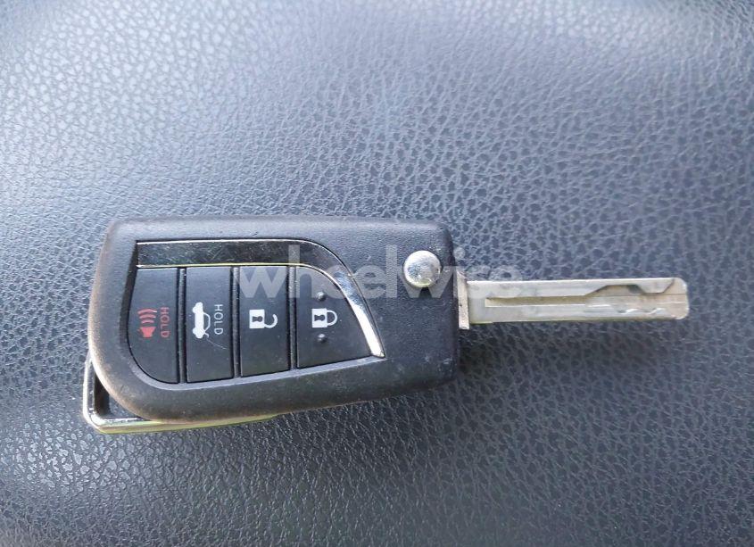 Photo 11 of 2022 Toyota Camry SE (VIN 4T1G11AK3NU645240)