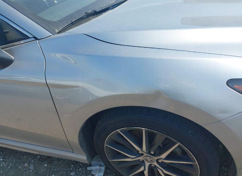 Photo 6 of 2022 Toyota Camry SE (VIN 4T1G11AK3NU660241)