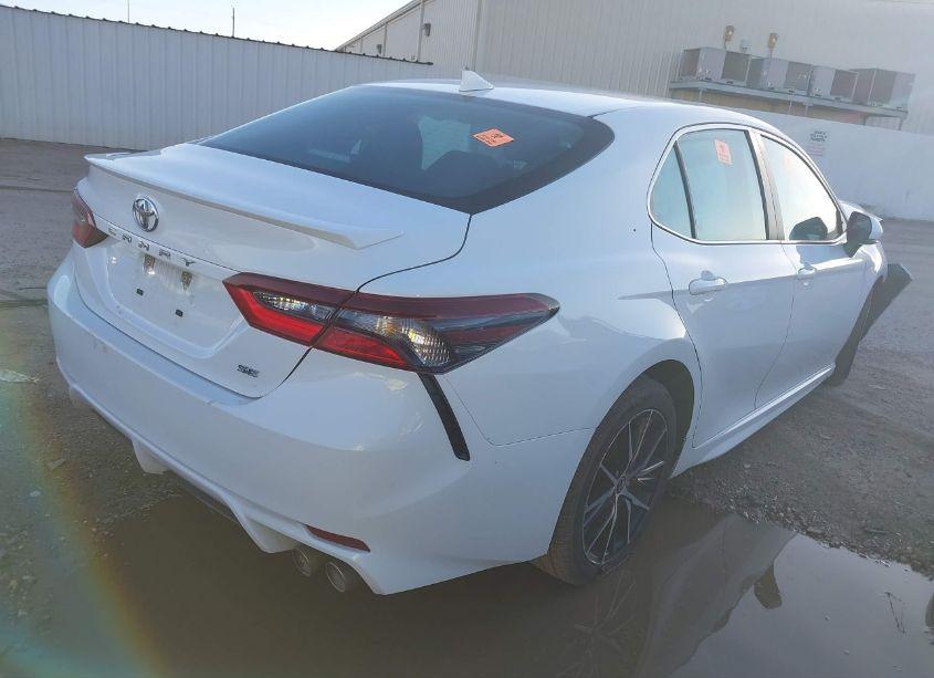 Photo 4 of 2022 Toyota Camry SE/SE NIGHT SHADE (VIN 4T1G11AK3NU695930)