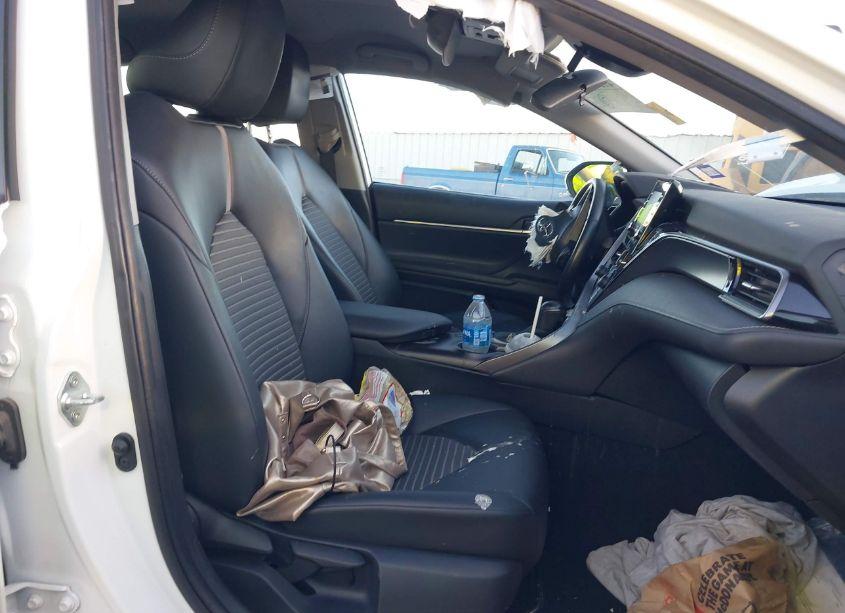 Photo 5 of 2022 Toyota Camry SE/SE NIGHT SHADE (VIN 4T1G11AK3NU695930)