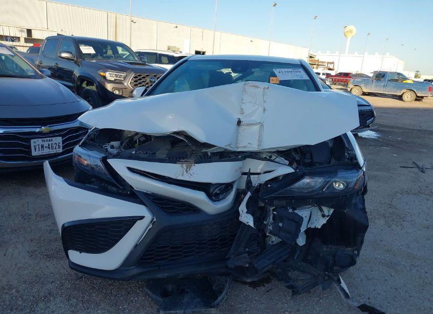 Photo 6 of 2022 Toyota Camry SE/SE NIGHT SHADE (VIN 4T1G11AK3NU695930)