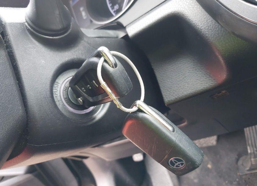 Photo 11 of 2022 Toyota Camry SE (VIN 4T1G11AK3NU705310)