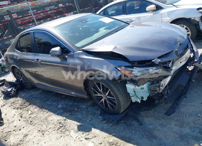 2023 Toyota Camry SE (VIN 4T1G11AK3PU101131) main photo