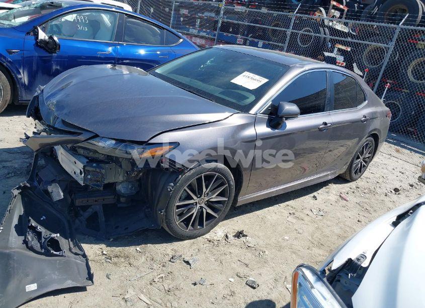 Photo 2 of 2023 Toyota Camry SE (VIN 4T1G11AK3PU101131)