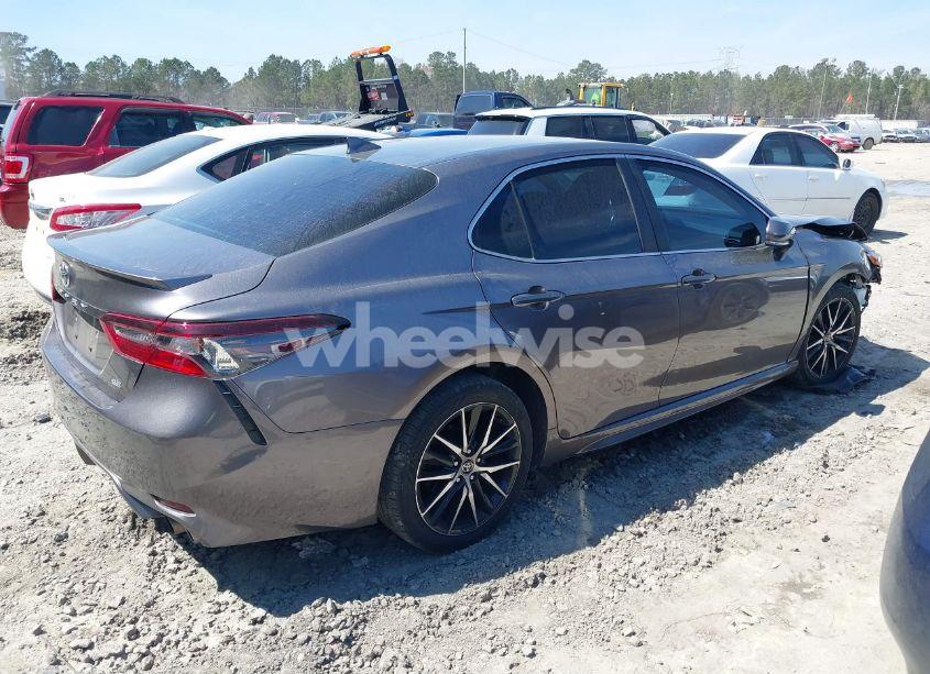 Photo 4 of 2023 Toyota Camry SE (VIN 4T1G11AK3PU101131)