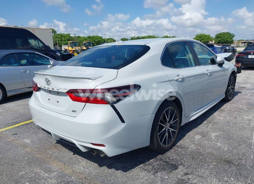 Photo 4 of 2023 Toyota Camry SE/SE NIGHTSHADE EDITION/SE NIGHTSHADE EDITION HYBRID (VIN 4T1G11AK3PU110802)