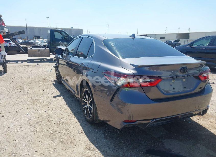 Photo 3 of 2023 Toyota Camry SE (VIN 4T1G11AK3PU735202)