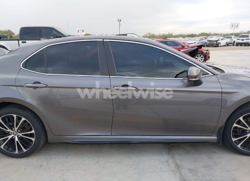 Photo 14 of 2023 Toyota Camry SE (VIN 4T1G11AK3PU745874)