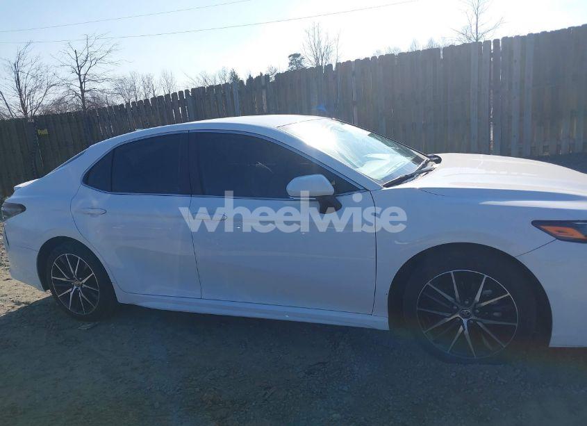 Photo 13 of 2023 Toyota Camry SE (VIN 4T1G11AK3PU748208)