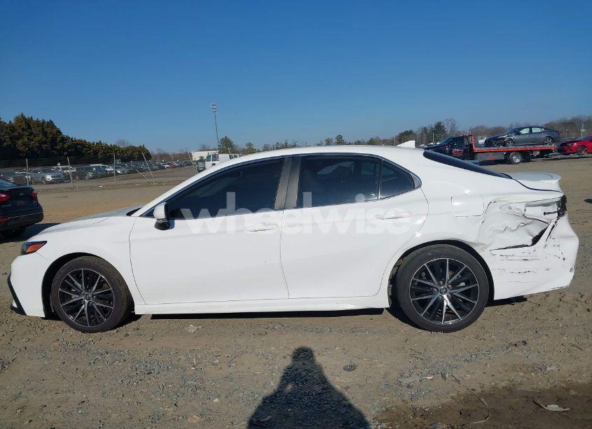 Photo 14 of 2023 Toyota Camry SE (VIN 4T1G11AK3PU748208)